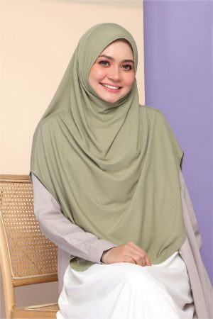 05_SINGLE WEB_1000x1500_MEGHAN-28