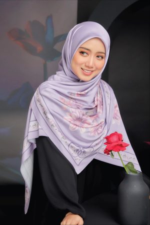 15_SINGLE WEB_1000x1500_THEA 3-09