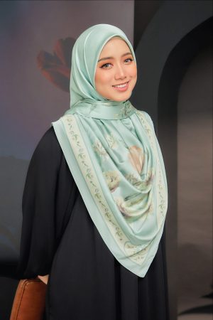 15_SINGLE WEB_1000x1500_THEA 3-19