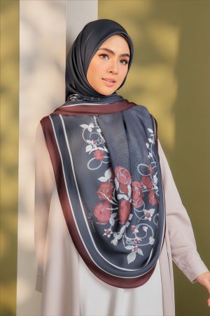 15_SINGLE WEB_1000x1500_CLAIRE-34