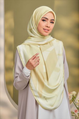 15_SINGLE WEB_1000x1500_CLAIRE-6324