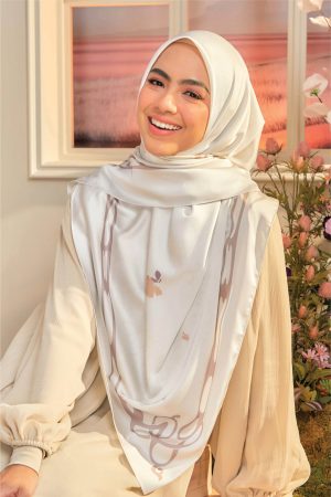 05_SINGLE WEB_1000x1500_AZALEA-37