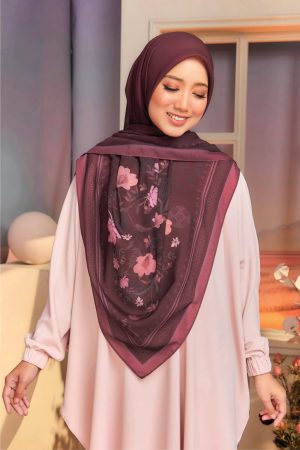 05_SINGLE WEB_1000x1500_LAUREL 6-09