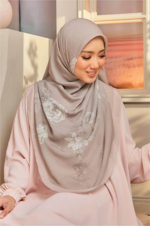 05_SINGLE WEB_1000x1500_LAUREL 6-26