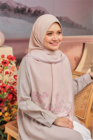 05_SINGLE WEB_B_1000x1500_PETUNIA 5-33