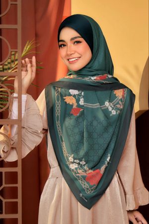 05_WEB SINGLE_ PETUNIA 6-1684