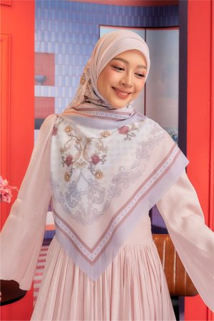 24_WEB Single_ Eleanor-09