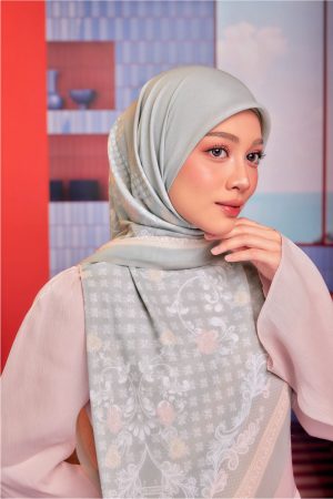 24_WEB Single_ Eleanor-46