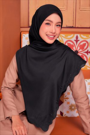 Melur – Blacky Melur – Blacky